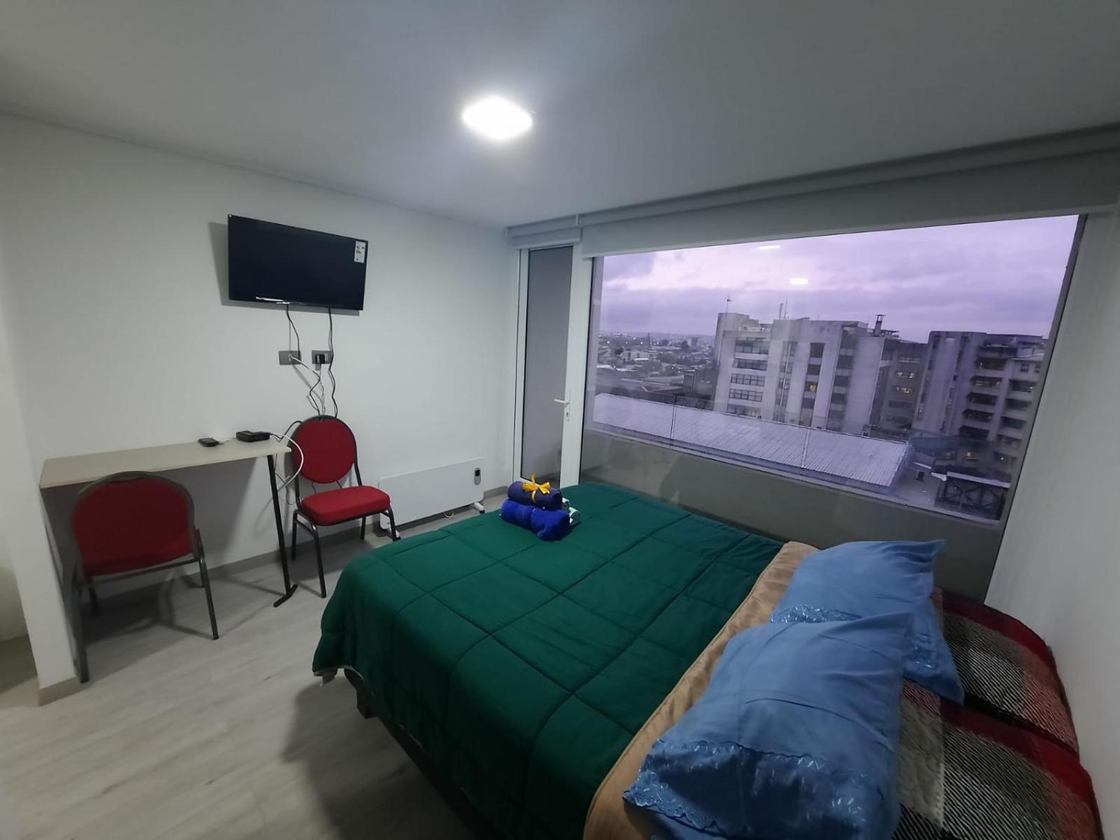 Stepke: Estudio C/balcon Temuco