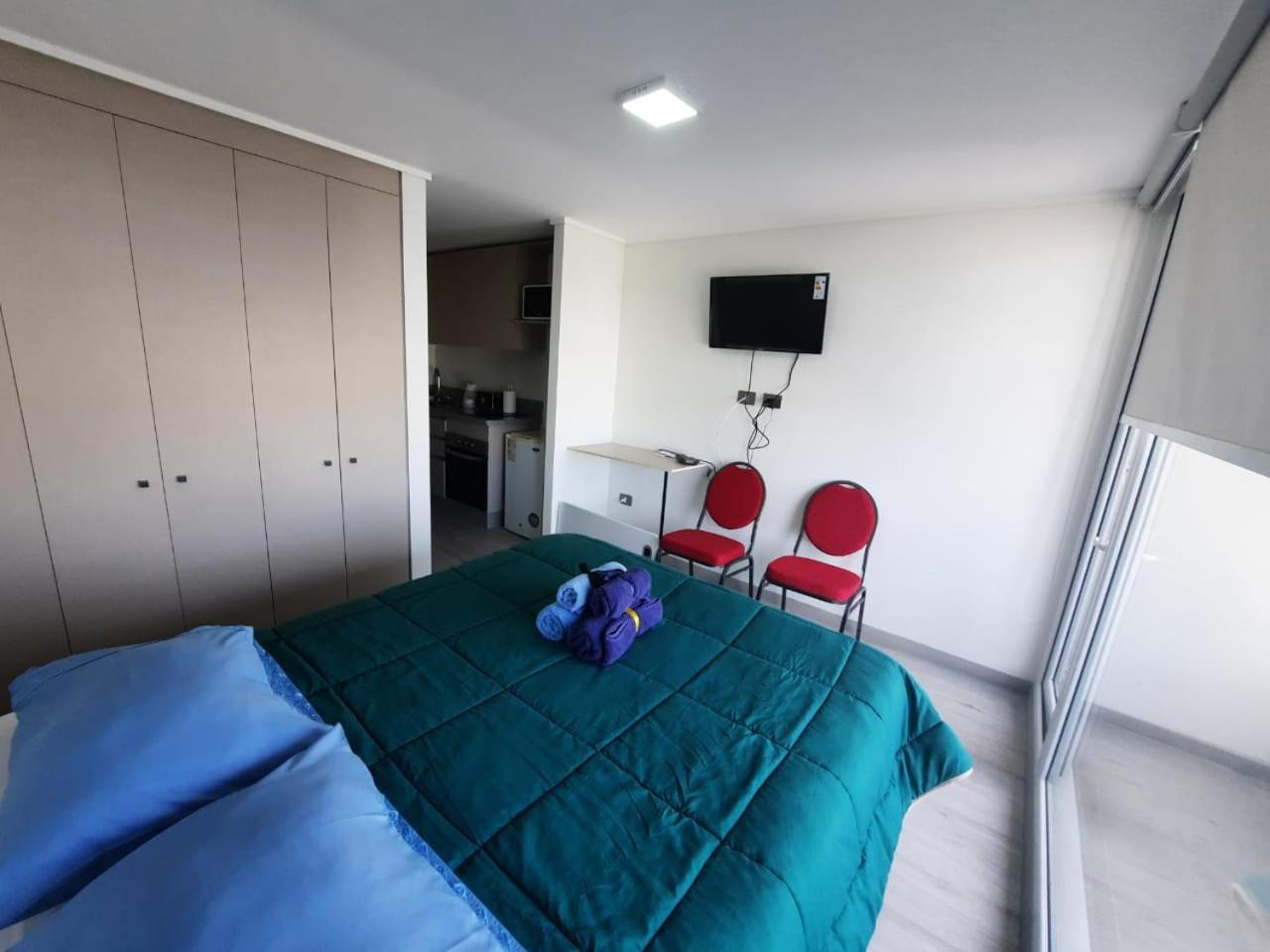 Stepke: Estudio C/balcon Apartamento